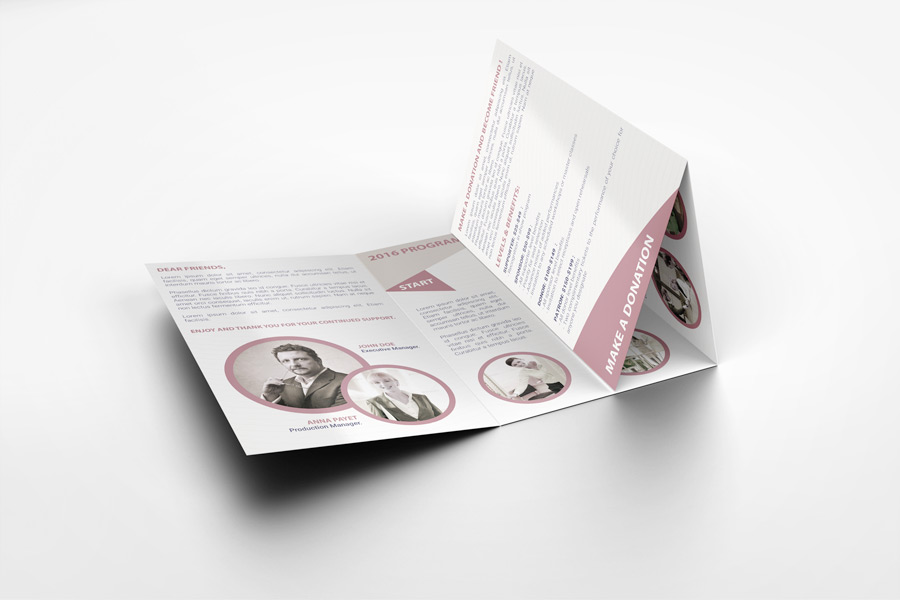 Roll Fold Brochure Mockup